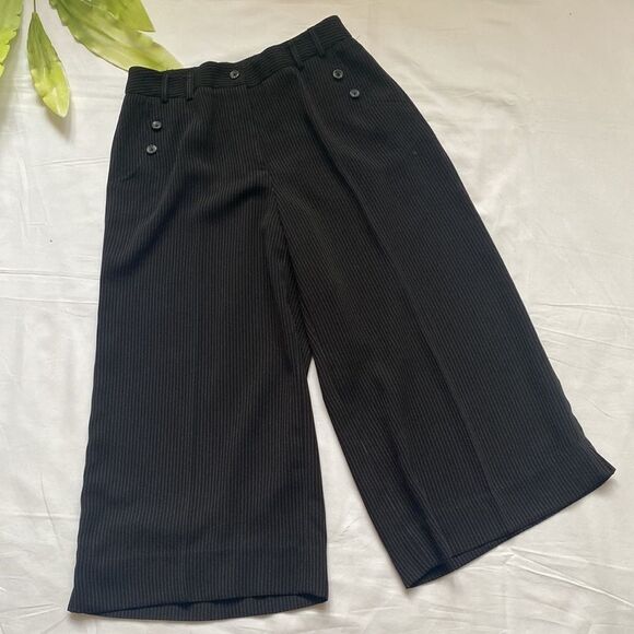 𝅺⭐️CHAPTER One Striped Wide Leg Cropped Trousers⭐️ - Picture 3 of 10